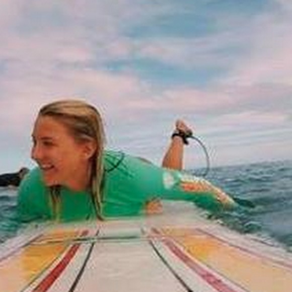 Meet your Posher, Allie - Picture 1 of 1